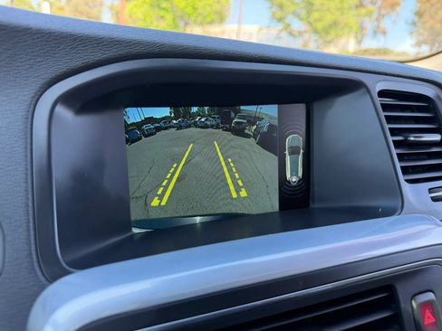 Used 2016 Volvo V60 T5 Premier w/ Convenience Package FWD image 14