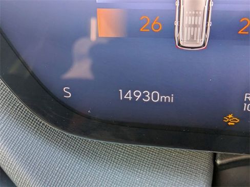 Used 2025 Buick Enclave Preferred image 17