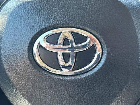 Certified 2025 Toyota Corolla LE FWD image 32