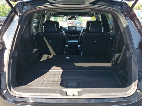 Used 2024 Honda Pilot TrailSport image 32
