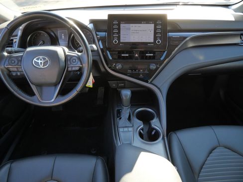 Certified 2023 Toyota Camry SE FWD image 11
