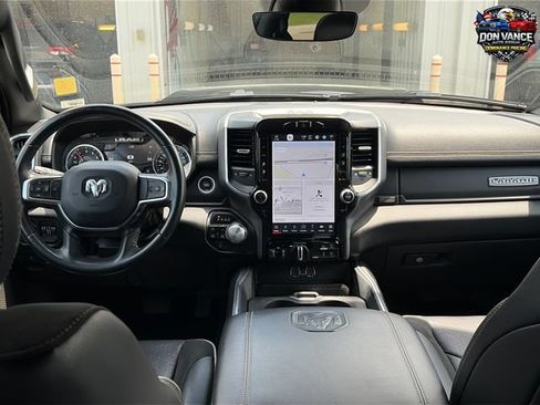 Used 2023 RAM 1500 Laramie AWD/4WD image 15