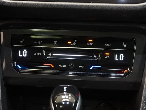 Used 2023 Volkswagen Tiguan SE R-Line AWD/4WD image 21