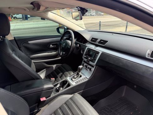 Used 2013 Volkswagen CC R-Line FWD image 16