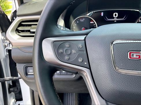 Used 2023 GMC Acadia AT4 w/ Technology Package AWD/4WD image 17