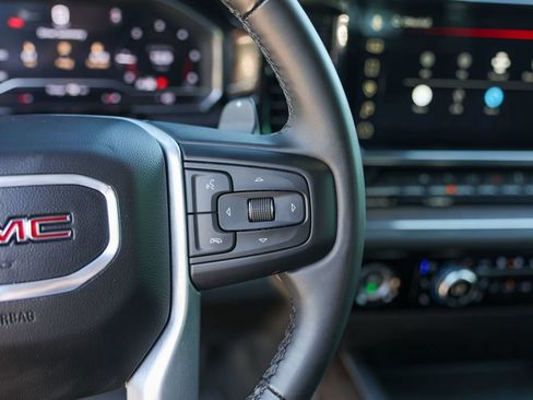 Used 2024 GMC Sierra 1500 SLT AWD/4WD image 16