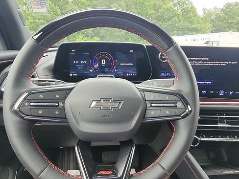 New 2026 Chevrolet Traverse RS FWD image 15