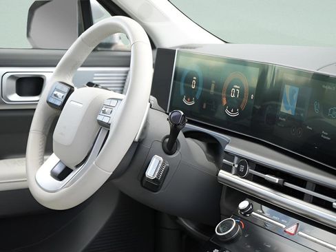Certified 2026 Hyundai Santa Fe SEL AWD/4WD image 14