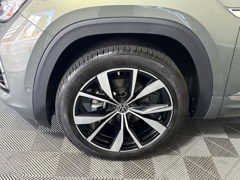 Used 2026 Volkswagen Atlas Cross Sport SEL Premium R-Line AWD/4WD image 12
