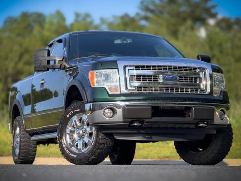 Used 2014 Ford F150 XLT w/ Equipment Group 302A Luxury AWD/4WD image 4