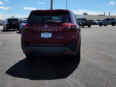 Used 2023 Nissan Rogue SV AWD/4WD image 3