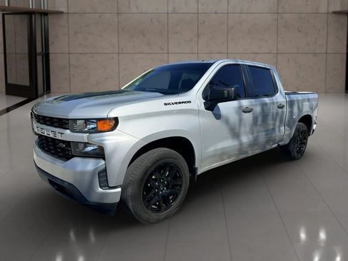 Used 2020 Chevrolet Silverado 1500 Custom w/ Rally Edition RWD image 8
