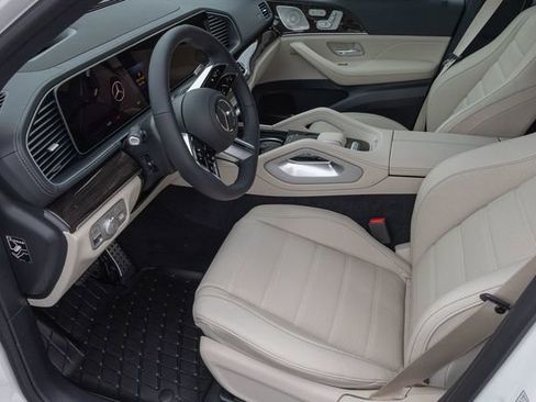 New 2026 Mercedes-Benz GLS 450 GLS 450 image 2