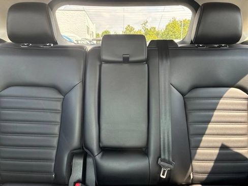 Used 2019 Ford Edge SEL w/ Equipment Group 201A AWD/4WD image 36