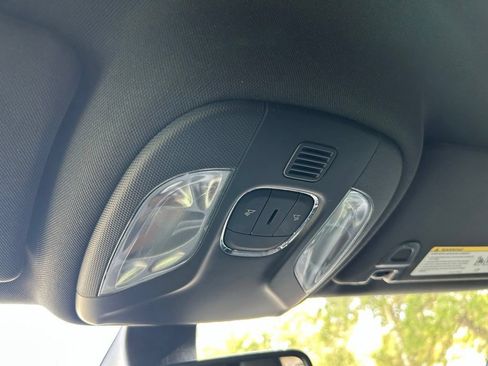 Certified 2021 Jeep Compass Latitude FWD image 53