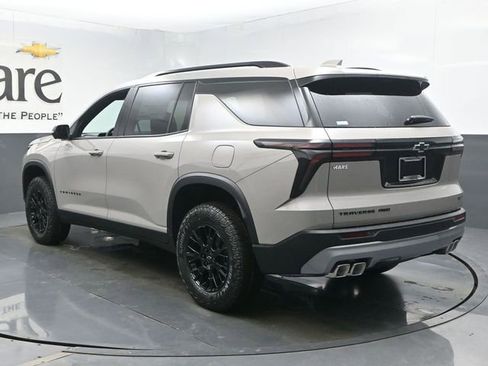 New 2026 Chevrolet Traverse Z71 w/ Driver Confidence Package image 15