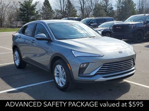 Used 2025 Buick Envista Preferred w/ Convenience II Package FWD image 3