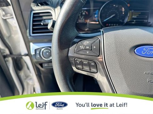 Used 2018 Ford Explorer Limited image 32