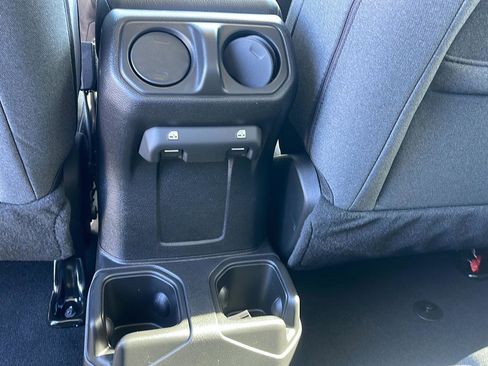 New 2026 Jeep Gladiator Sport AWD/4WD image 27