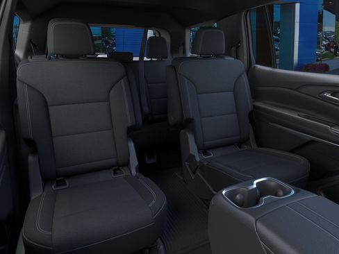 New 2026 Chevrolet Traverse LT w/ Sun and Wheel Package FWD image 45