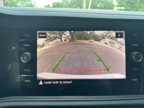 Used 2020 Volkswagen Jetta SEL image 17