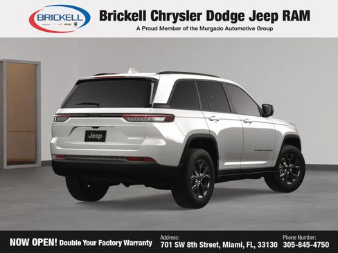 New 2025 Jeep Grand Cherokee Altitude image 5