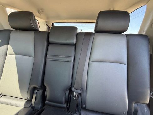 Used 2019 Toyota 4Runner SR5 Premium AWD/4WD image 12