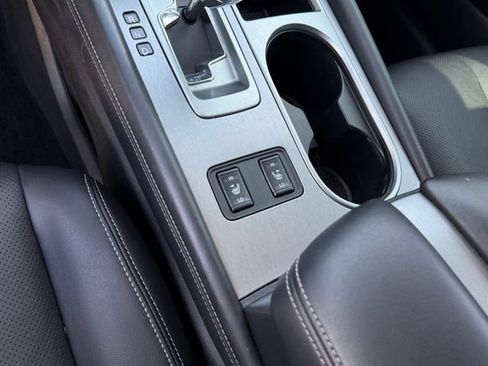 Used 2019 Nissan Murano SL w/ Cargo Package FWD image 23