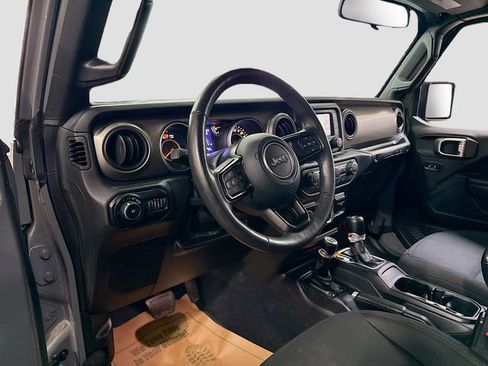 Used 2018 Jeep Wrangler Sport S image 10