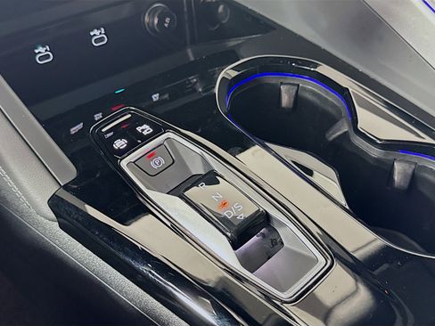 Certified 2025 Audi Q5 2.0T Premium w/ Convenience Package image 20