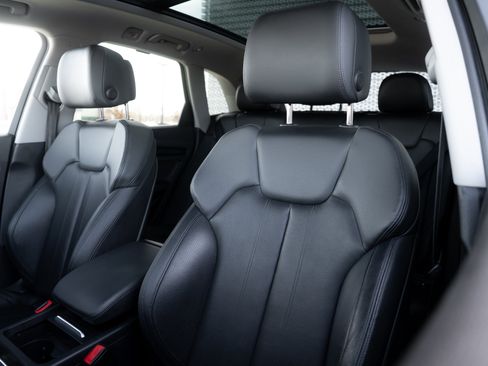 Used 2019 Audi Q5 Prestige image 24