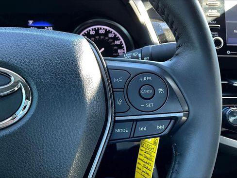 Used 2024 Toyota Camry SE image 24