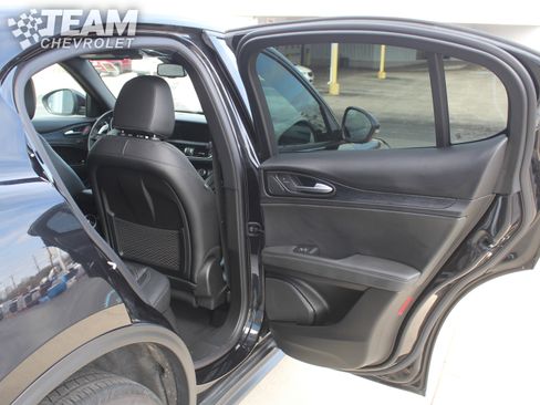 Used 2024 Alfa Romeo Stelvio Sprint AWD/4WD image 23