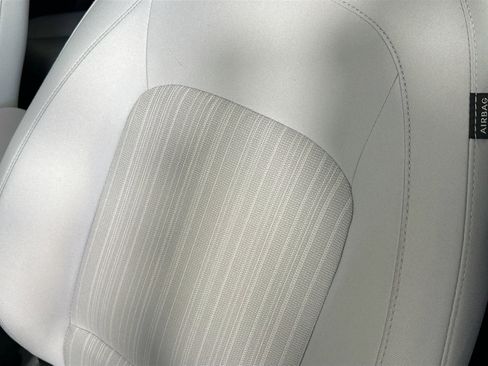 Used 2023 Hyundai Kona SEL image 18