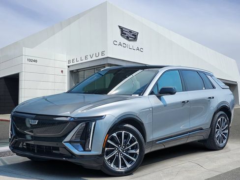 New 2026 Cadillac Lyriq Sport AWD/4WD image 1
