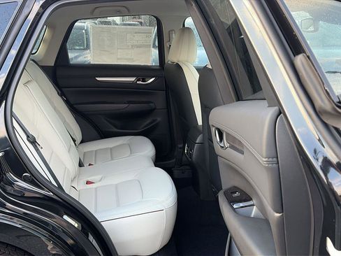 New 2025 MAZDA CX-5 AWD 2.5 S w/ Preferred Package image 26