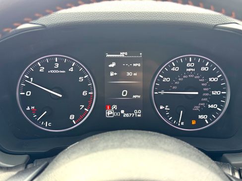 Used 2024 Subaru Crosstrek 2.5i Limited w/ Crosstrek Mirror Package image 27