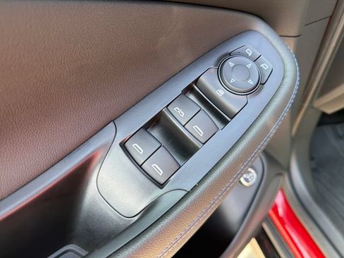 Used 2026 Buick Encore GX Sport Touring w/ Comfort Package FWD image 13