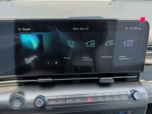 New 2026 Hyundai Kona Limited FWD image 17
