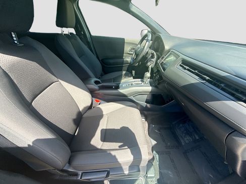 Used 2021 Honda HR-V Sport image 30