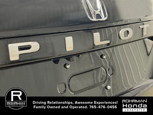 New 2026 Honda Pilot Touring image 6