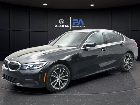 Used 2020 BMW 330i xDrive Sedan w/ Driving Assistance Package AWD/4WD image 1