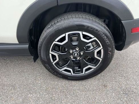 Certified 2025 Ford Bronco Sport Outer Banks w/ Outer Banks Tech Package+ image 6