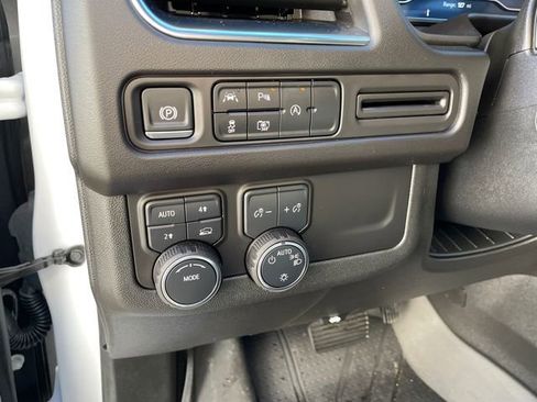 Used 2024 Chevrolet Tahoe RST w/ Luxury Package image 28