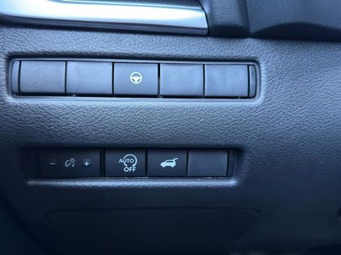 New 2026 Nissan Rogue SV image 25