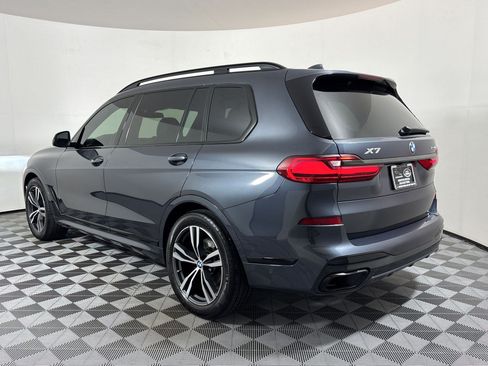 Used 2022 BMW X7 xDrive40i w/ M Sport Package AWD/4WD image 3