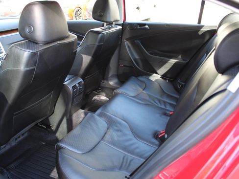 Used 2008 Volkswagen Passat Lux image 20