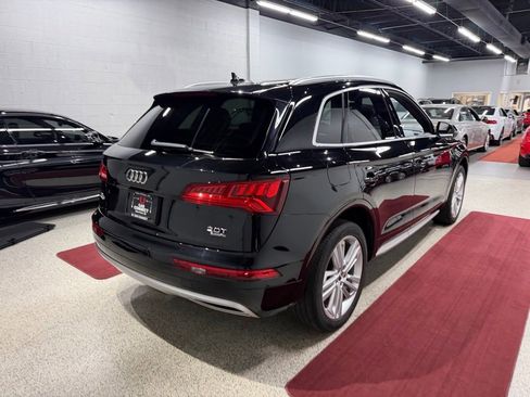 Used 2018 Audi Q5 2.0T Premium Plus w/ Premium Plus Package AWD/4WD image 11