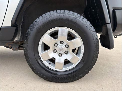 Used 2007 Toyota FJ Cruiser 4WD image 24