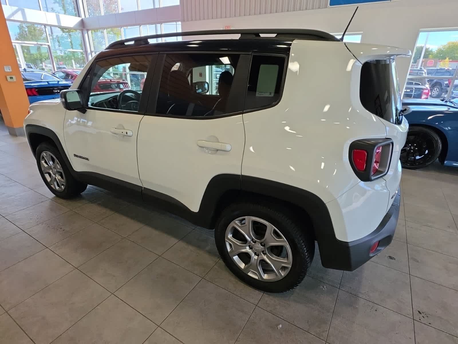 Used 2020 Jeep Renegade Limited AWD/4WD image 11